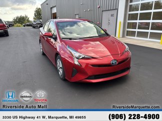 Used 2017 Toyota Prius Three image 1