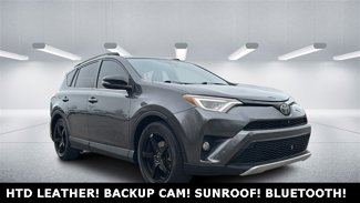 Used 2016 Toyota RAV4 SE image 1
