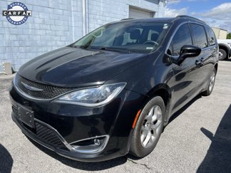 Used 2020 Chrysler Pacifica Touring w/ Tire & Wheel Group image 1