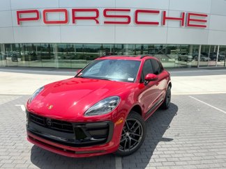 Certified 2025 Porsche Macan image 1