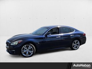 Used 2019 INFINITI Q70 Luxe w/ Proactive Package image 1
