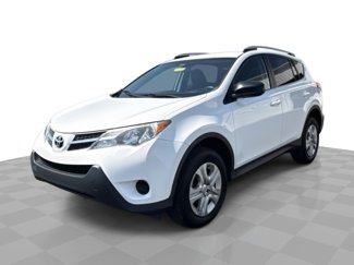 Used 2014 Toyota RAV4 LE image 1