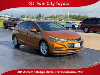 Used 2017 Chevrolet Cruze LT w/ Sun And Sound Package image 1