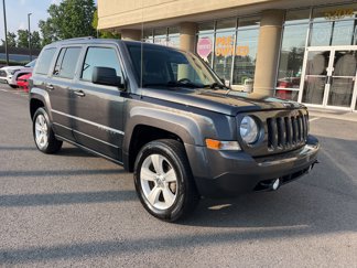 Used 2017 Jeep Patriot Latitude image 1