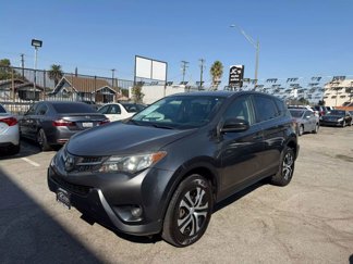 Used 2013 Toyota RAV4 LE image 1