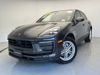Used 2024 Porsche Macan image 1