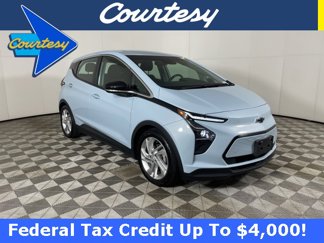 Used 2023 Chevrolet Bolt LT image 1