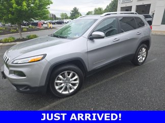Used 2016 Jeep Cherokee Limited w/ Luxury Group image 1