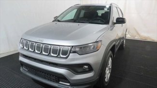 Certified 2022 Jeep Compass Latitude w/ Convenience Group image 1