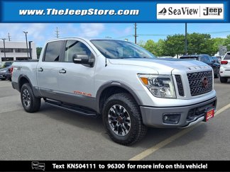 Used 2019 Nissan Titan PRO-4X image 1