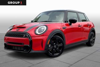 Used 2023 MINI Cooper S w/ Premium Package image 1