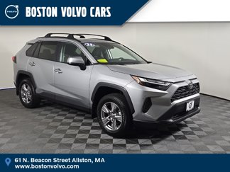 Used 2023 Toyota RAV4 XLE image 1