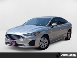 Used 2019 Ford Fusion S image 1