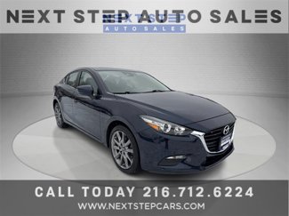 Used 2018 MAZDA MAZDA3 Touring image 1