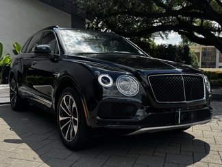 Used 2019 Bentley Bentayga image 1
