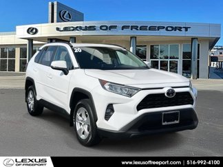 Used 2020 Toyota RAV4 XLE image 1