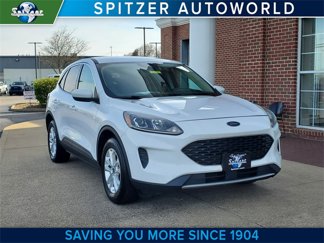 Used 2020 Ford Escape SE image 1