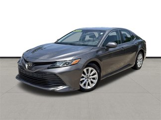 Used 2019 Toyota Camry L image 1