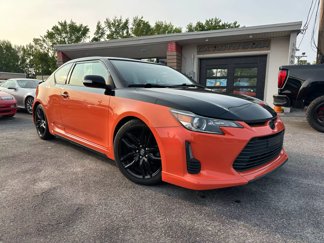 Used 2015 Scion tC image 1
