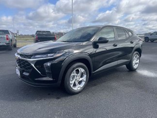 New 2025 Chevrolet Trax LS w/ LS Convenience Package image 1