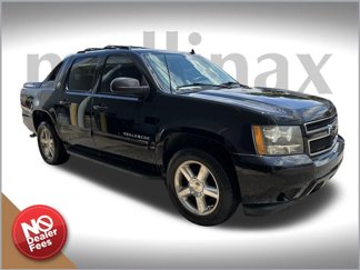 Used 2013 Chevrolet Avalanche LS image 1
