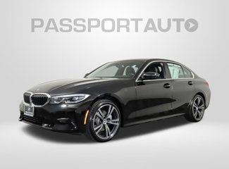 Certified 2021 BMW 330i xDrive Sedan w/ Convenience Package image 1
