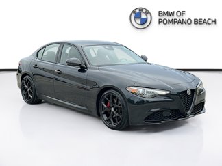 Used 2020 Alfa Romeo Giulia w/ Nero Edizione image 1