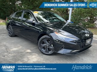 Used 2022 Hyundai Elantra SEL image 1