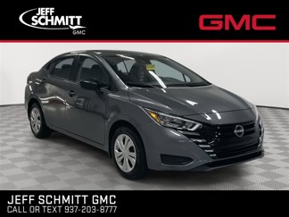 Used 2025 Nissan Versa S w/ Trunk Package image 1