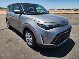 Used 2023 Kia Soul LX image 1