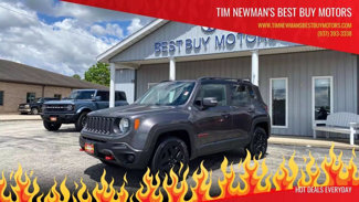 Used 2018 Jeep Renegade Trailhawk w/ Cold Weather Group II image 1