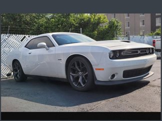 Used 2019 Dodge Challenger R/T image 1
