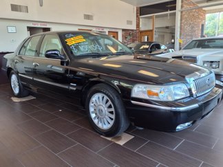 Used 2009 Mercury Grand Marquis LS image 1