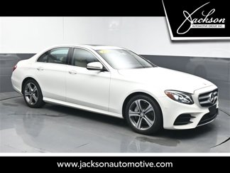 Used 2017 Mercedes-Benz E 300 4MATIC image 1
