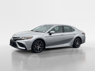 Used 2023 Toyota Camry SE image 1