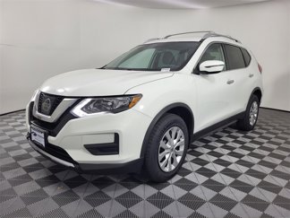 Used 2017 Nissan Rogue S image 1