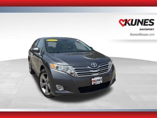 Used 2012 Toyota Venza LE image 1