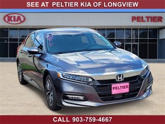 Used 2018 Honda Accord Touring image 1