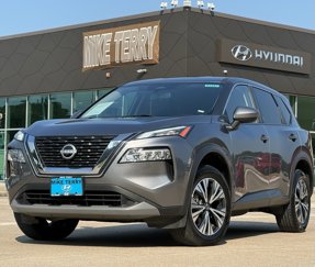 Used 2023 Nissan Rogue SV image 1
