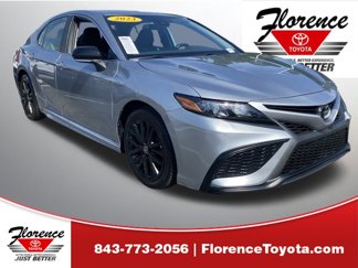 Used 2023 Toyota Camry SE image 1
