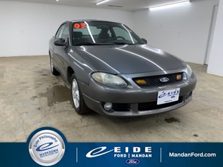 Used 2003 Ford Escort image 1