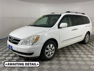 Used 2007 Hyundai Entourage Limited image 1