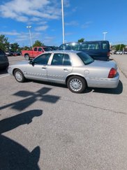Used 2010 Mercury Grand Marquis LS image 1