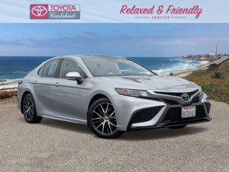 Certified 2021 Toyota Camry SE w/ Convenience Package image 1