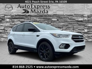 Used 2018 Ford Escape SE w/ SE Sport Appearance Package image 1