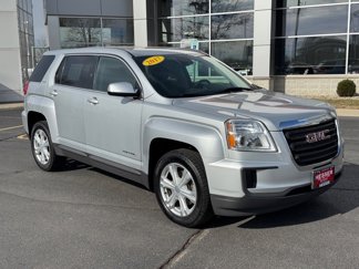 Used 2017 GMC Terrain SLE image 1