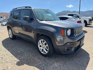 Used 2018 Jeep Renegade Latitude image 1