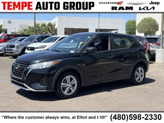 Used 2021 Nissan Kicks S image 1