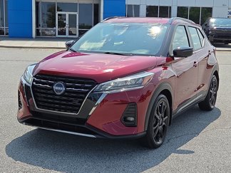 Used 2022 Nissan Kicks SR w/ Premium Package image 1