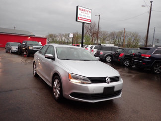 Used 2011 Volkswagen Jetta SE image 1